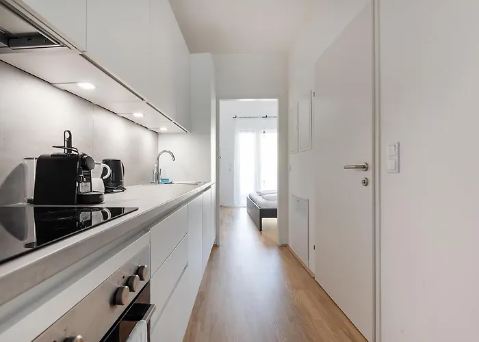 Modern And New Near Schoenbrunn Βιέννη